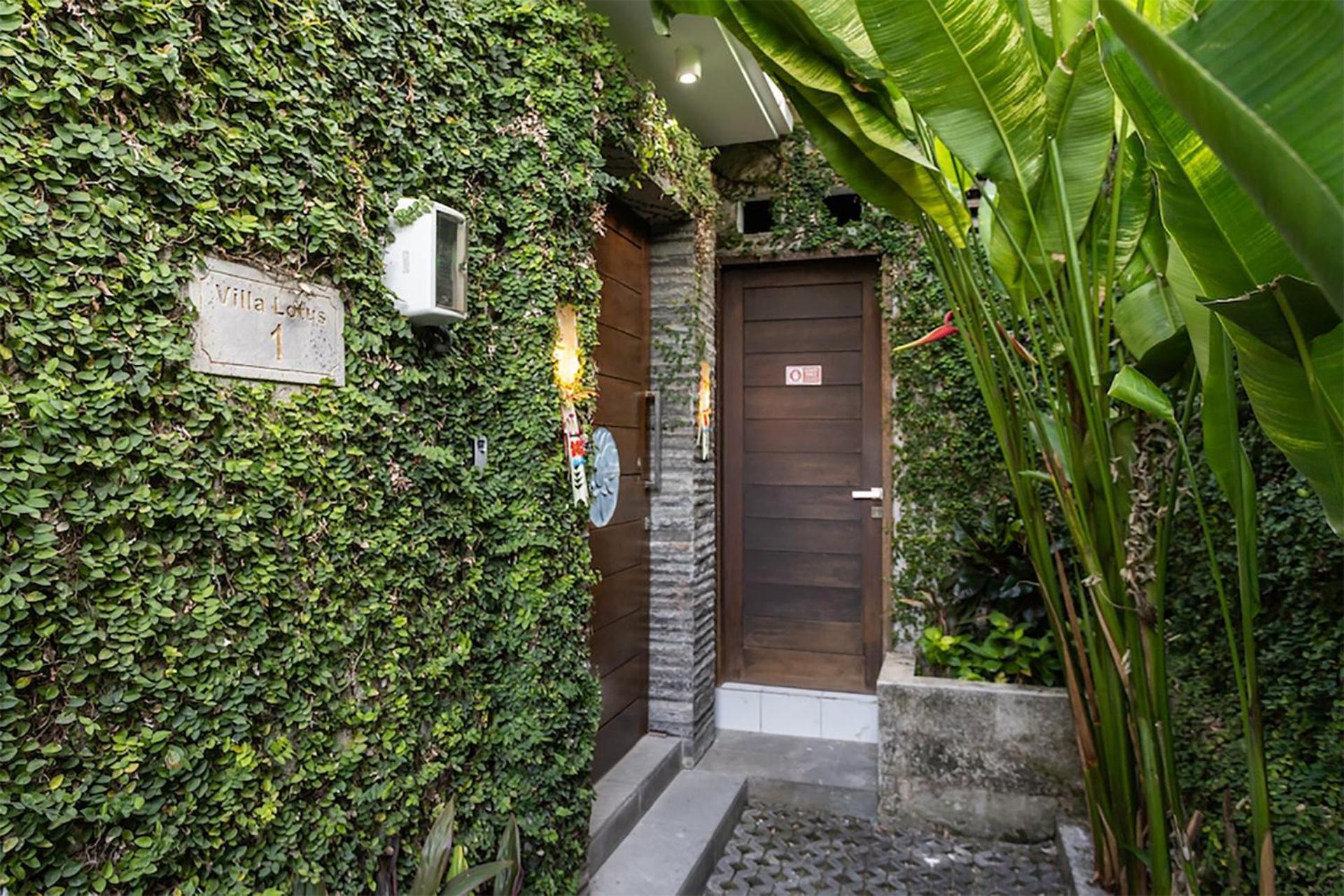 Villa Lotus By Optimum Bali Villas スミニャック エクステリア 写真