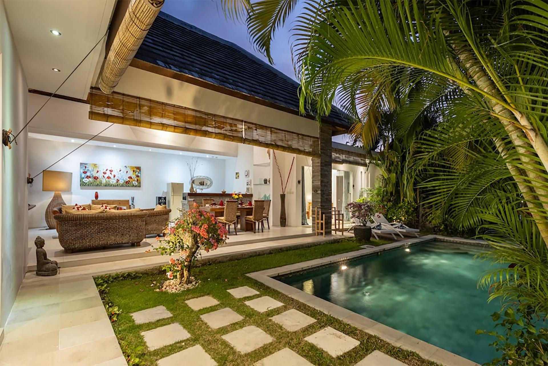 Villa Lotus By Optimum Bali Villas スミニャック エクステリア 写真