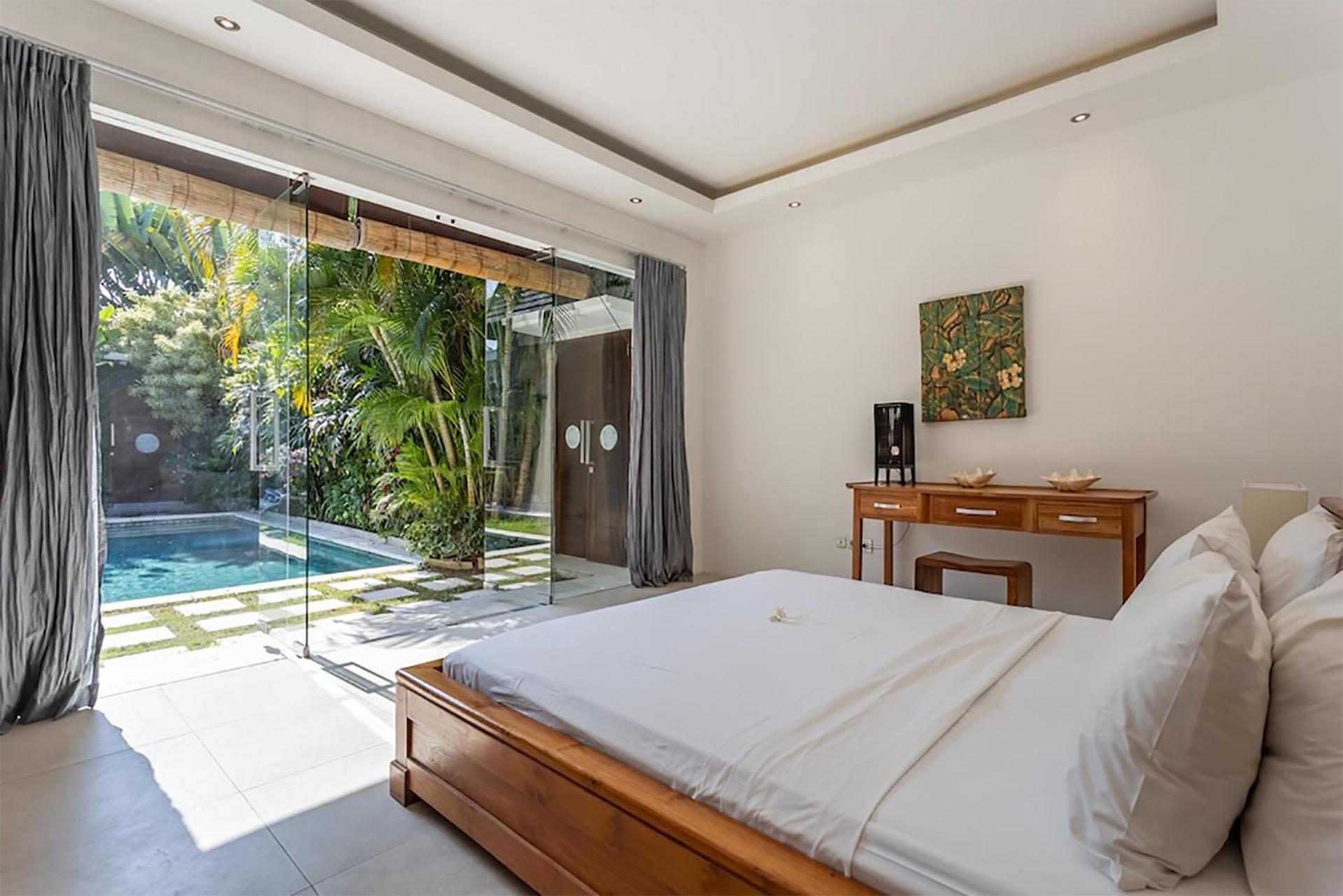 Villa Lotus By Optimum Bali Villas スミニャック エクステリア 写真