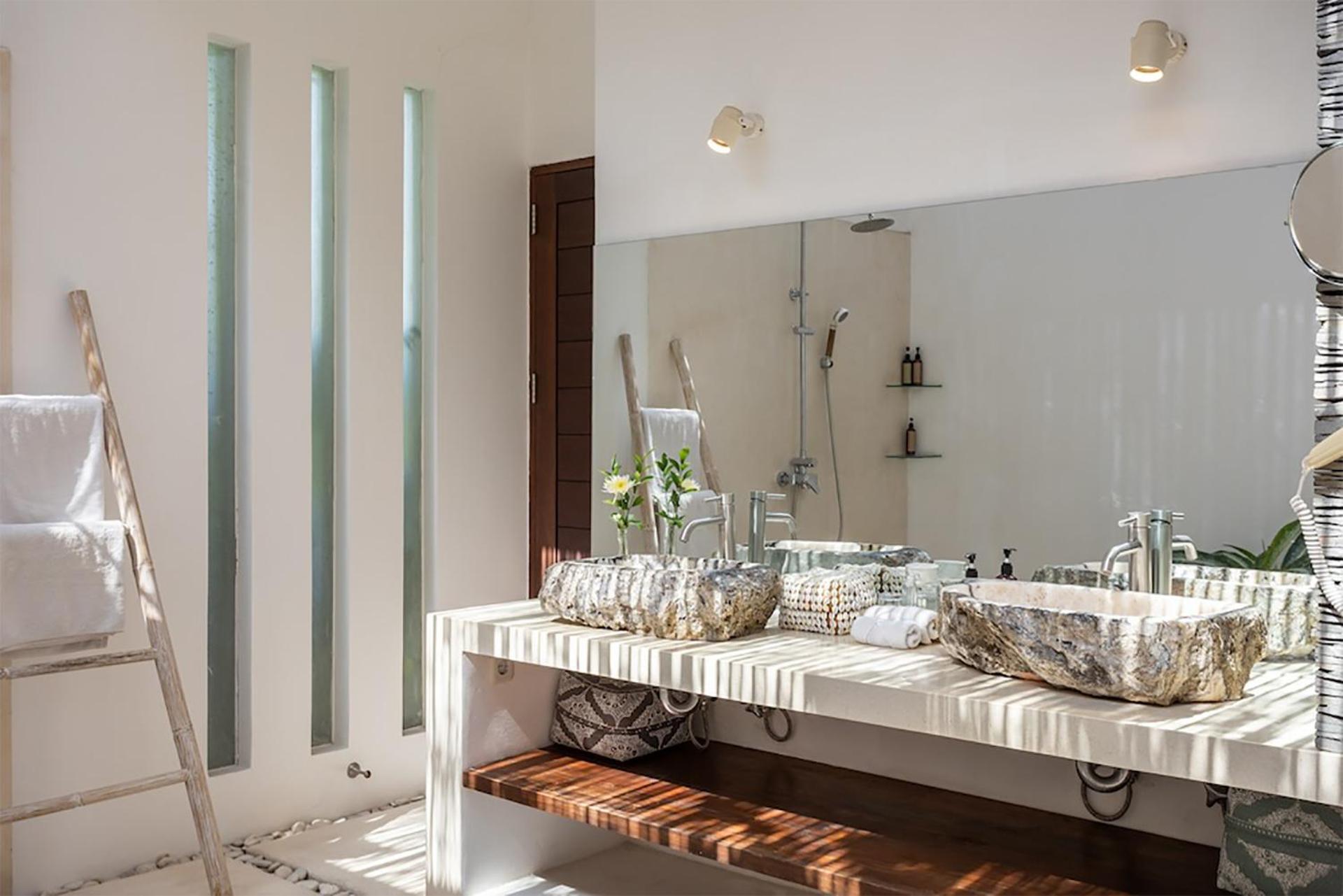 Villa Lotus By Optimum Bali Villas スミニャック エクステリア 写真