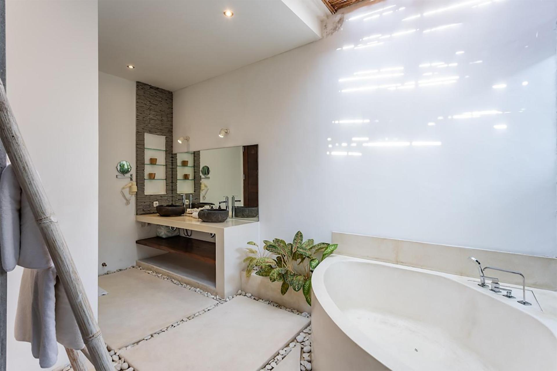 Villa Lotus By Optimum Bali Villas スミニャック エクステリア 写真