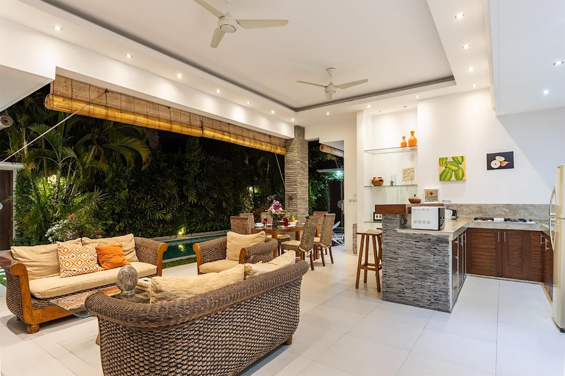 Villa Lotus By Optimum Bali Villas スミニャック エクステリア 写真